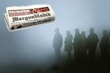 ÞEGAR FORTÍÐIN GUFAR UPP